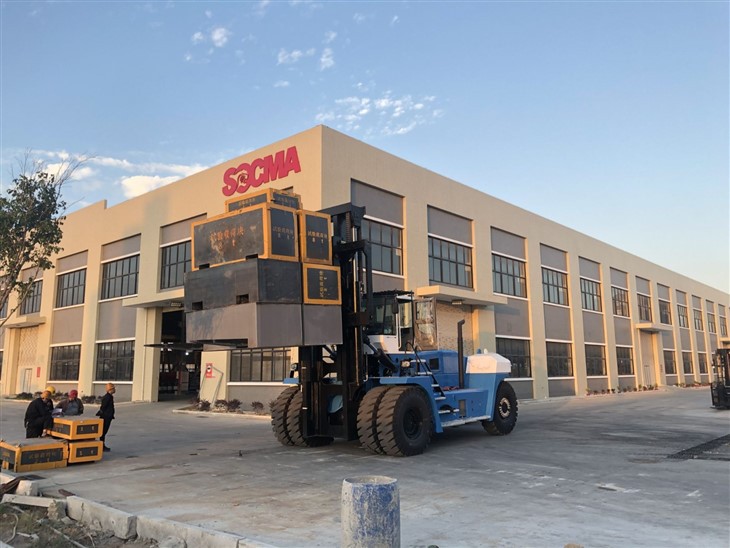SOCMA Heavy Duty 50 Ton 50t Forklift Port Equipment For Steel Industry