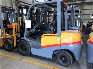 2 Ton Diesel Liten Gaffeltruck