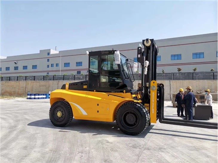 12 Ton Heavy Lift Truck For Forklift Rental