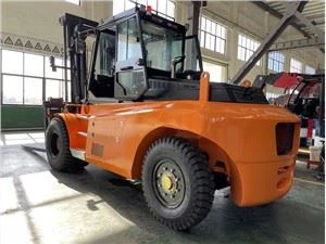 16 TON gaffeltruck kompakt färg orange