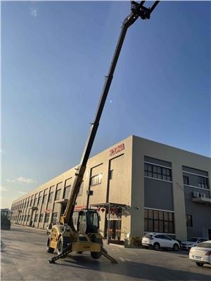 SOCMA 5ton 12M teleskoplastare teleskoptruck
